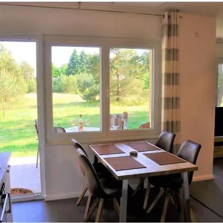 Haus Matti بيت للعطل Pruchten